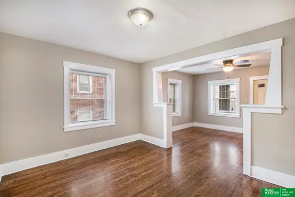 3155 Jackson Street, Omaha, NE 68105