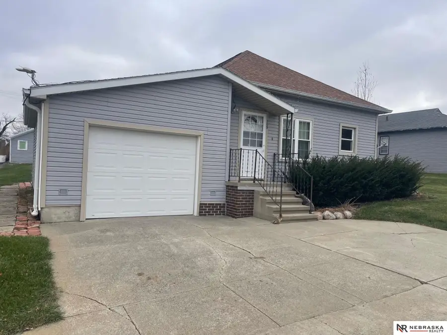 305 Carnes Avenue, Pender, NE 68047 - Image #2
