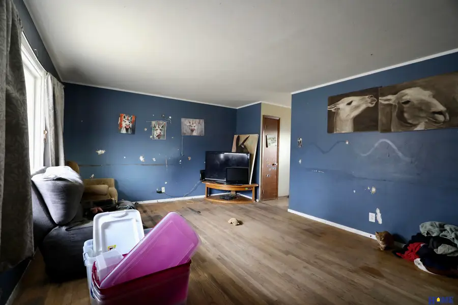 7721 Hickory Lane, Lincoln, NE 68510 - Image #2