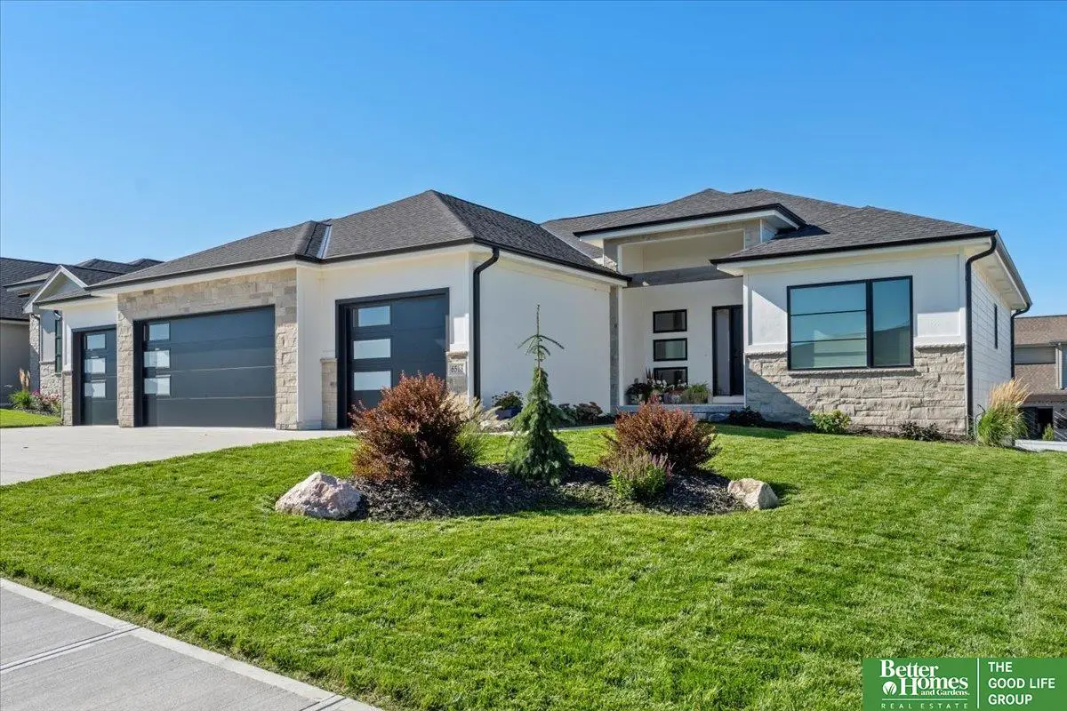 6518 S 208th Avenue, Elkhorn, NE 68022 - Image #1