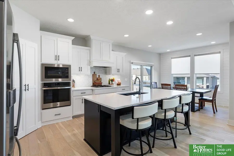 6518 S 208th Avenue, Elkhorn, NE 68022 - Image #3