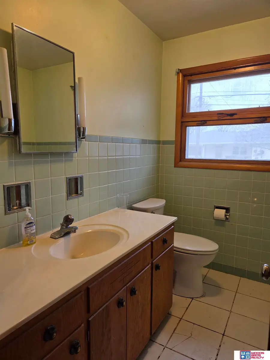 1710 Washington Street, Beatrice, NE 68310 - Image #3