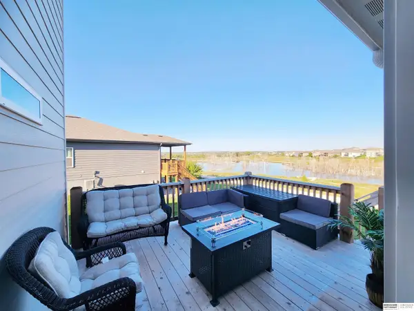 10315 S 109th Street, Papillion, NE 68046