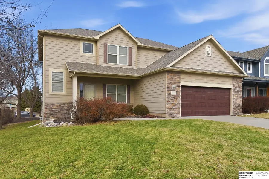 19374 Blaine Street, Omaha, NE 68135 - Image #2