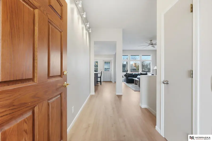 8714 Raven Oaks Drive, Omaha, NE 68152 - Image #2