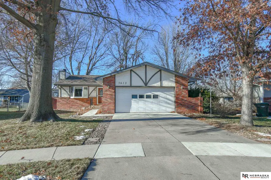 5613 Briar Patch Circle, Lincoln, NE 68516 - Image #3