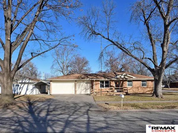 7040 Seward Avenue, Lincoln, NE 68507