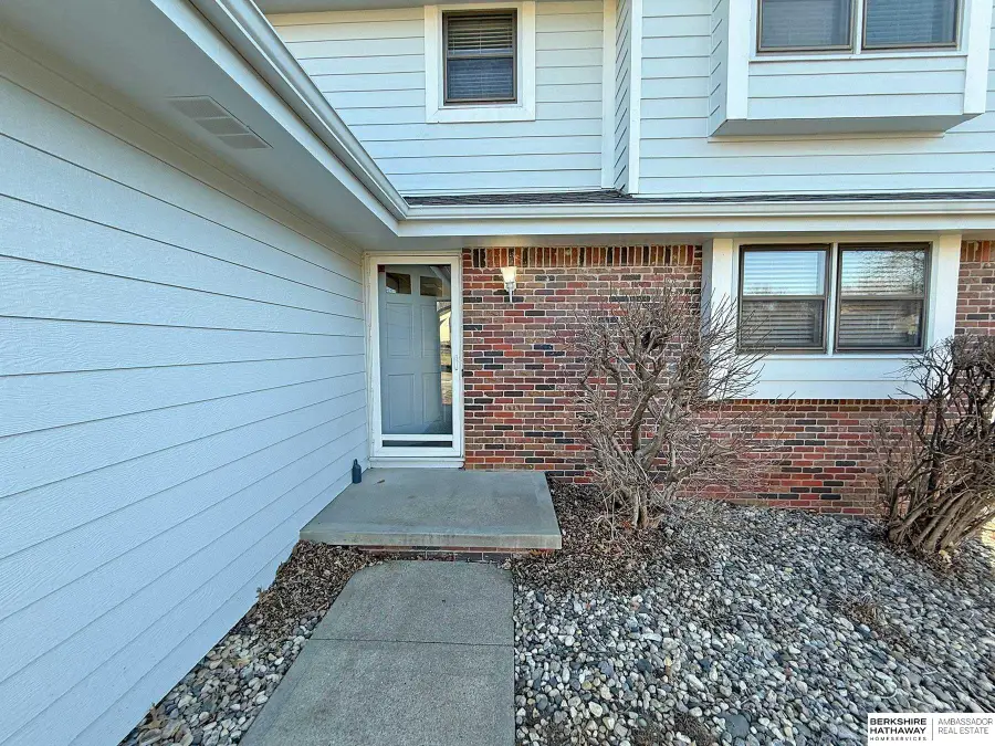 1611 S 168th Avenue, Omaha, NE 68130 - Image #2