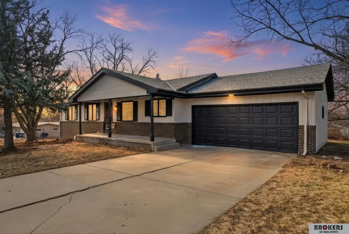 5431 Salt Valley View, Lincoln, NE 68512 - Image #1