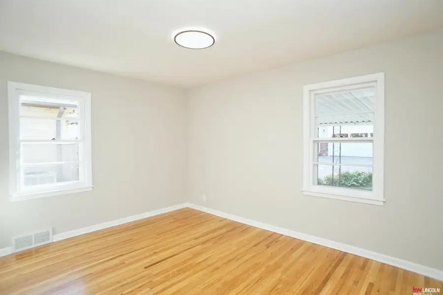 2205 S 36th Street, Lincoln, NE 68506 - Image #3