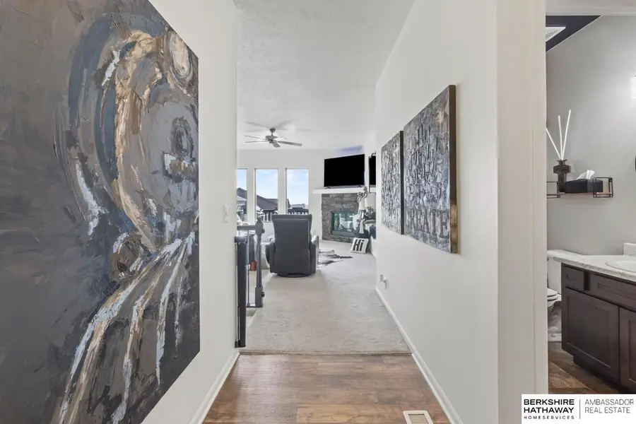 19109 Greenleaf Street, Omaha, NE 68136 - Image #3