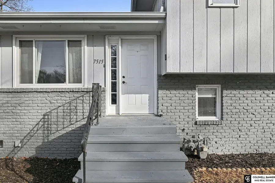 7515 S 18 Street, Bellevue, NE 68147 - Image #2