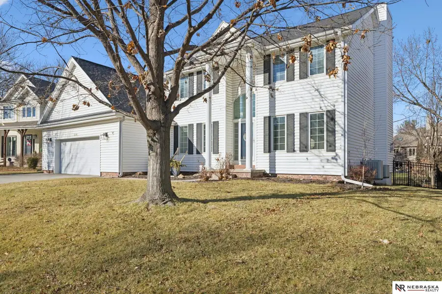 3310 Potomac Drive, Lincoln, NE 68516 - Image #2
