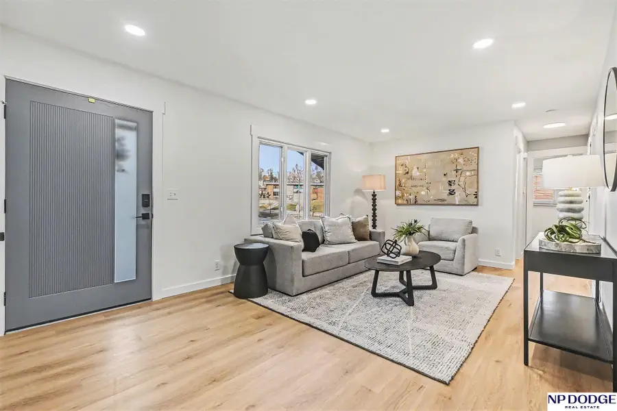 9149 Fowler Avenue, Omaha, NE 68134 - Image #3