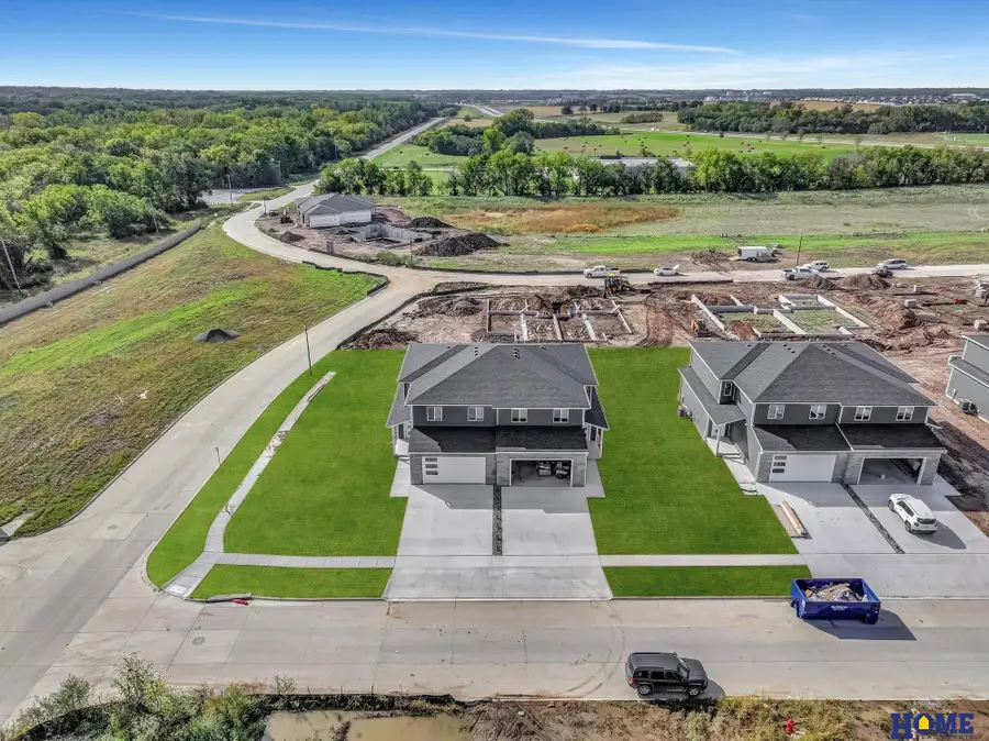 103 W Cowdrey Lane, Lincoln, NE 68523 - Image #2