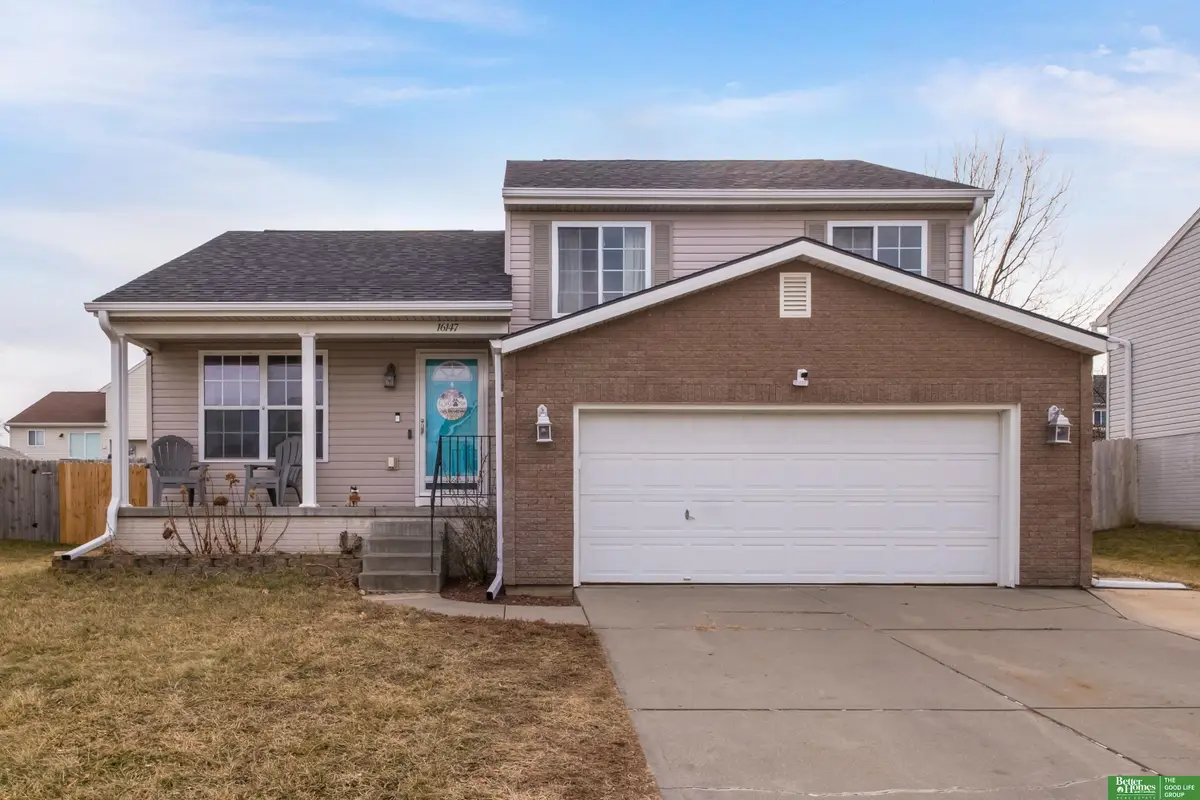 16147 Cherrywood Street, Omaha, NE 68136 - Image #1