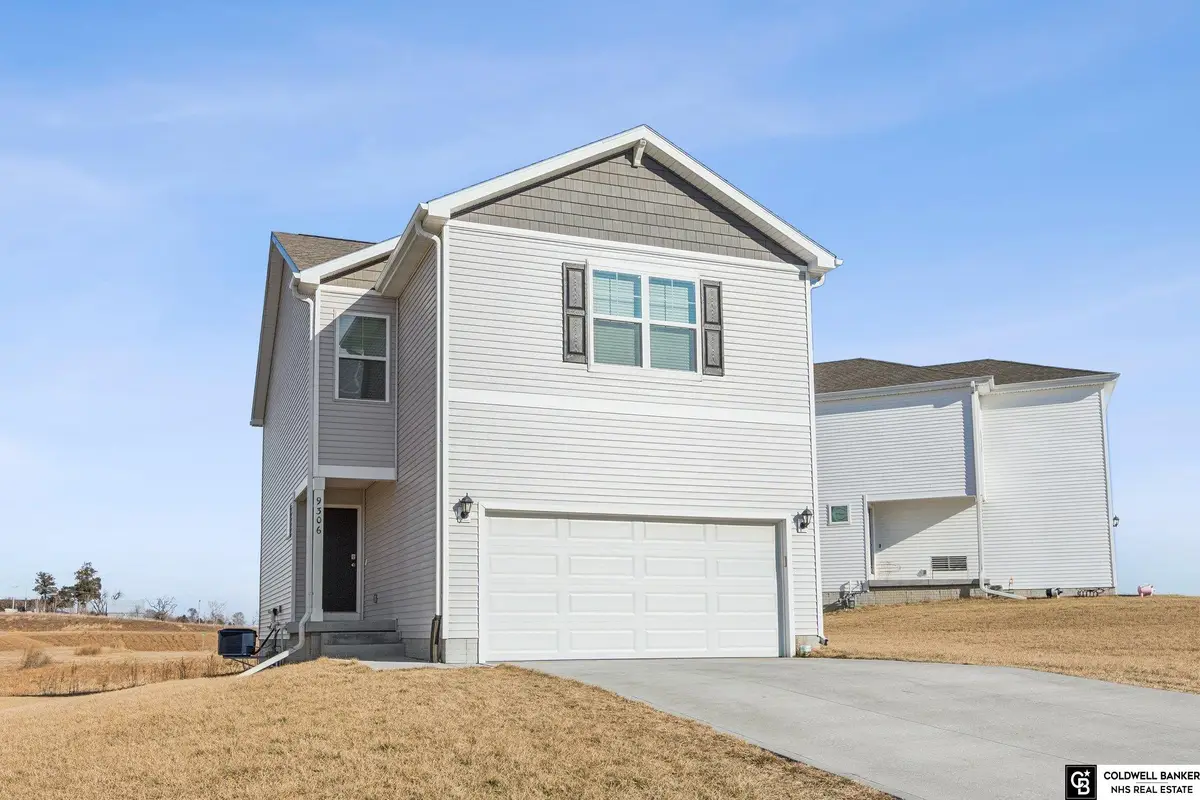 9306 Reynolds Street, Omaha, NE 68122 - Image #1