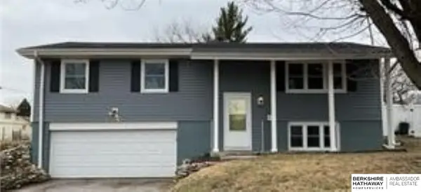 218 S 111th Street, Omaha, NE 68154