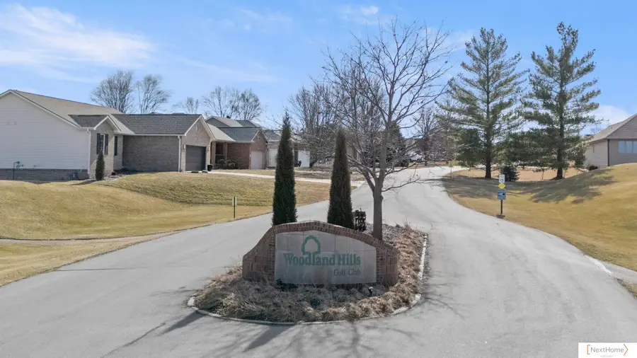 21902 Woodland Hills Circle, Eagle, NE 68347 - Image #2