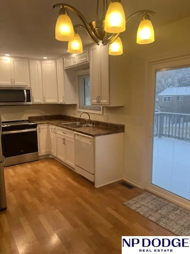 11106 V Street, Omaha, NE 68137 - Image #3