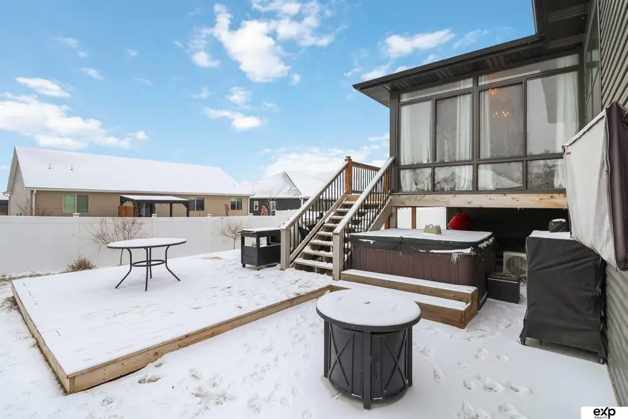 1046 N 107 Street N, Lincoln, NE 68527 - Image #2