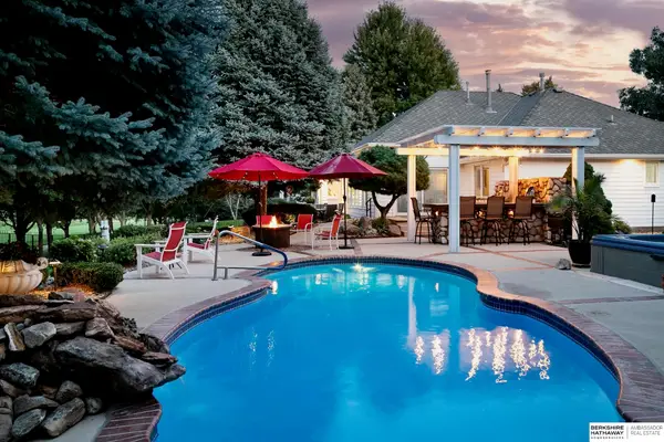 1808 S 183rd Circle, Omaha, NE 68130