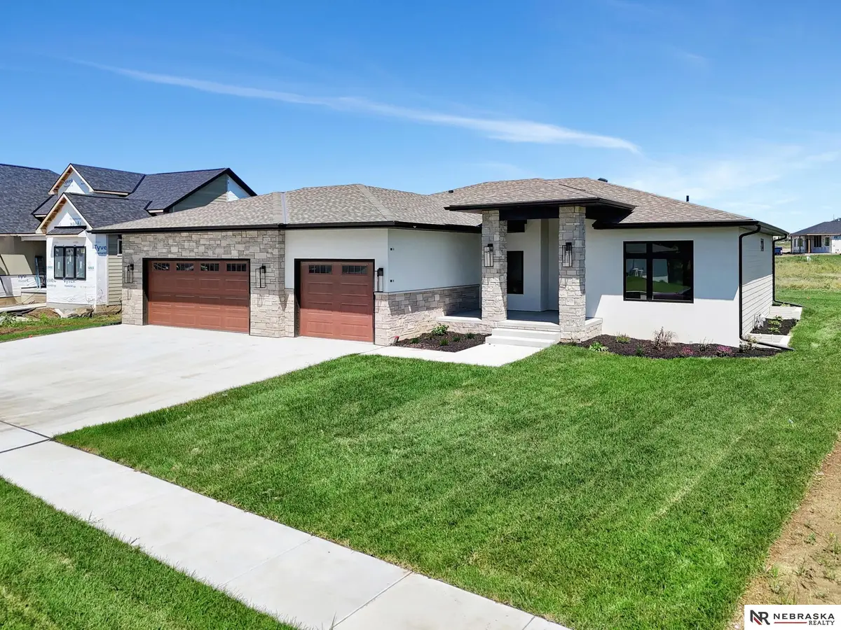 3630 Tree Line Drive, Lincoln, NE 68516 - Image #1