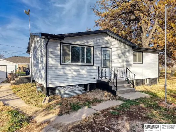 742 W B Street, Lincoln, NE 68522