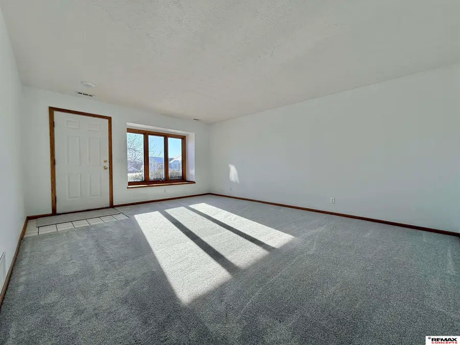 2232 Marigold Circle, Lincoln, NE 68521 - Image #2