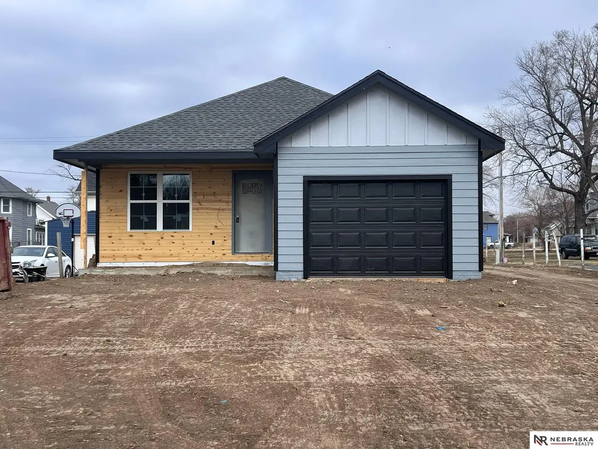 2607 Spencer Street, Omaha, NE 68111 - Image #1