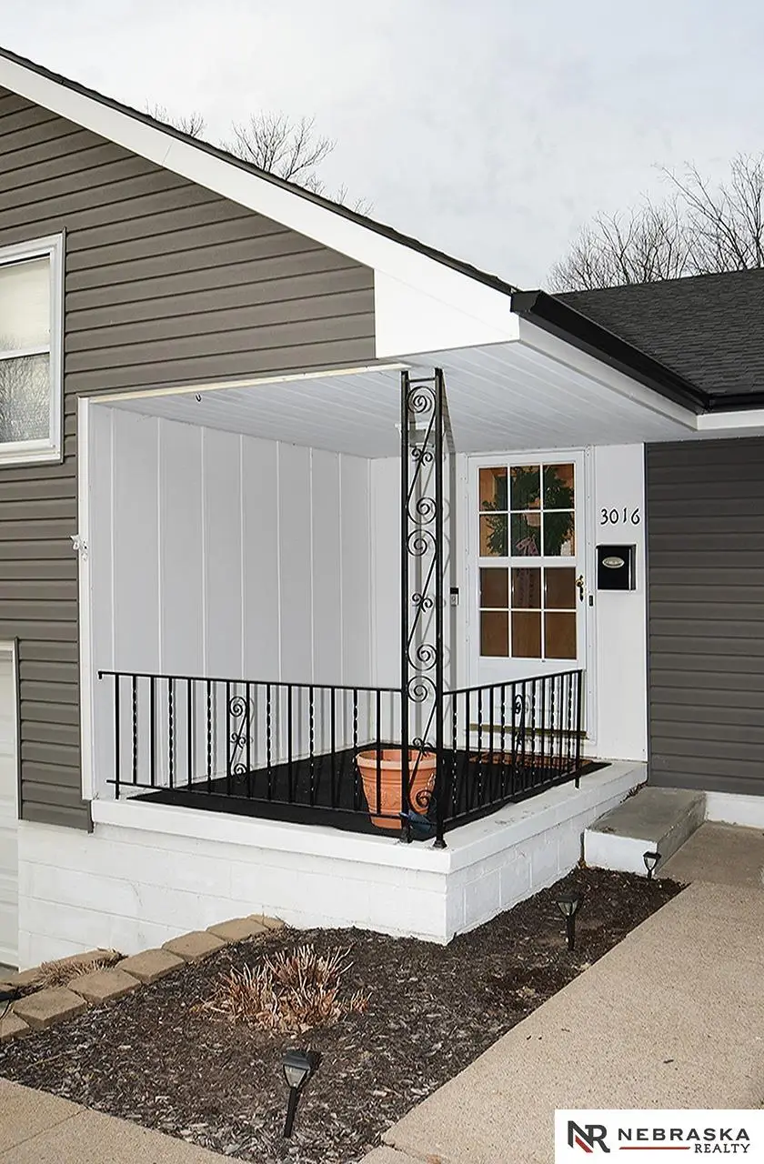 3016 S 49th Street, Omaha, NE 68106 - #3