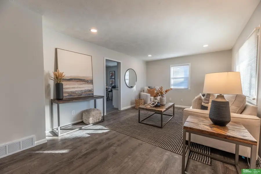 3812 Emiline Street, Bellevue, NE 68147 - Image #3