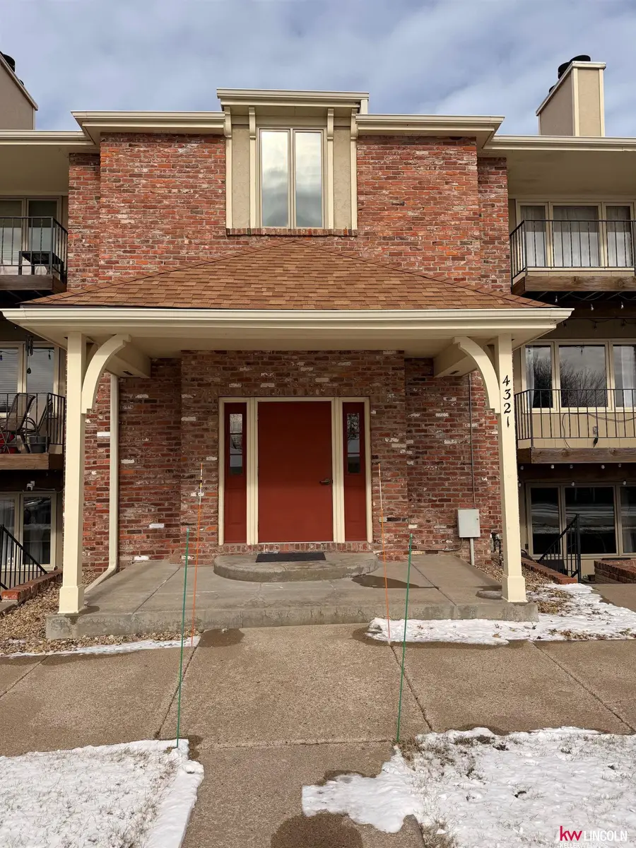 4321 S 58th Street E #8, Lincoln, NE 68516 - Image #2
