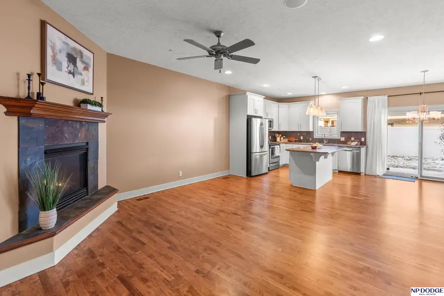 5138 Dodge Street, Omaha, NE 68132 - Image #2