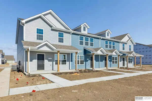 4715 E 21st Avenue, Fremont, NE 68025