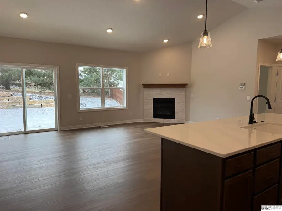 11601 Potter Street, Omaha, NE 68142 - Image #2