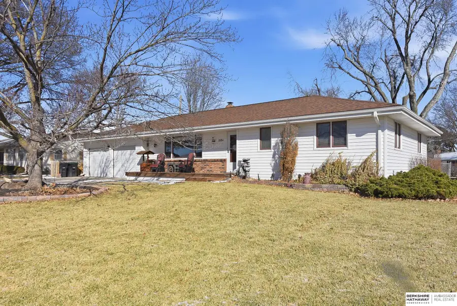 20764 Emmet Street, Elkhorn, NE 68022 - Image #3