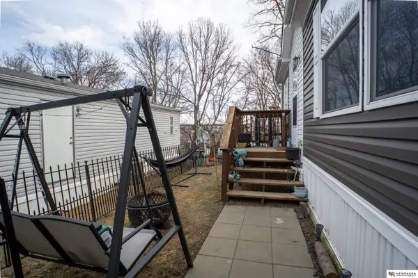 3977 S 150th Plaza #254, Omaha, NE 68144