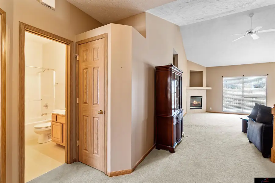 5150 N 151 Avenue, Omaha, NE 68116 - Image #2