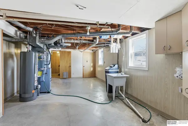 317 N Osage Street, Papillion, NE 68046