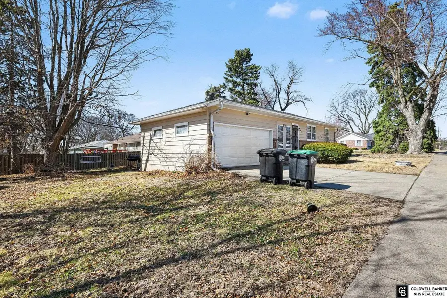 5405 Browne Street, Omaha, NE 68104 - #3