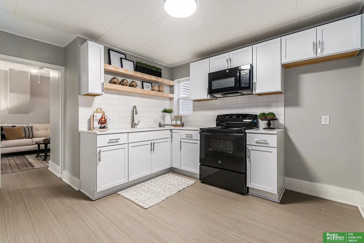 5239 S 21st Street, Omaha, NE 68107 - #1