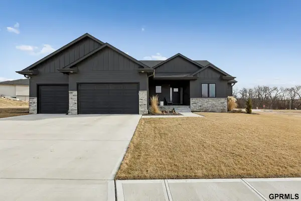 4545 S 203 Street, Omaha, NE 68135