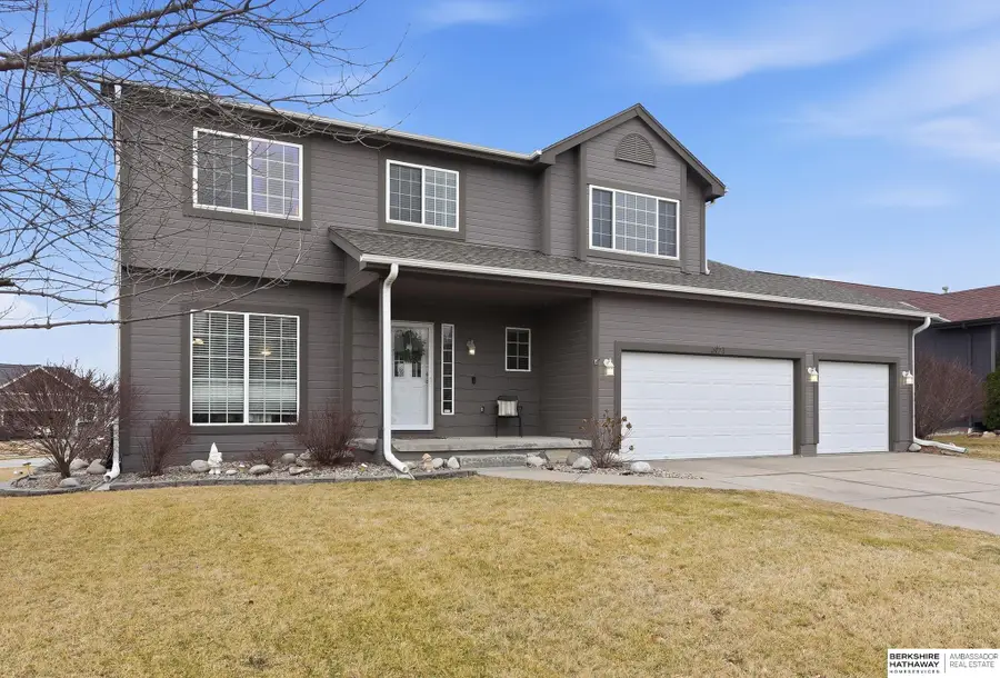 4921 N 161 Street, Omaha, NE 68116 - Image #2