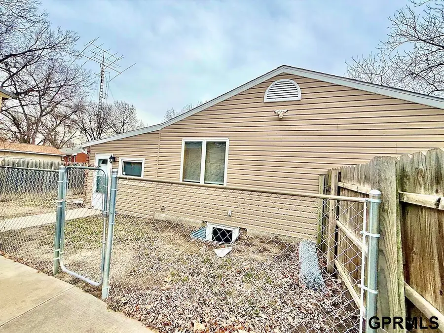 2956 N 11th Street, Lincoln, NE 68521 - Image #3