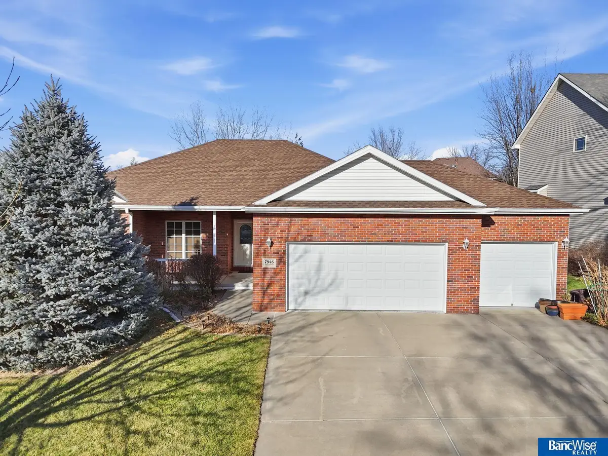 7946 Hunters Ridge Road, Lincoln, NE 68516 - Image #1