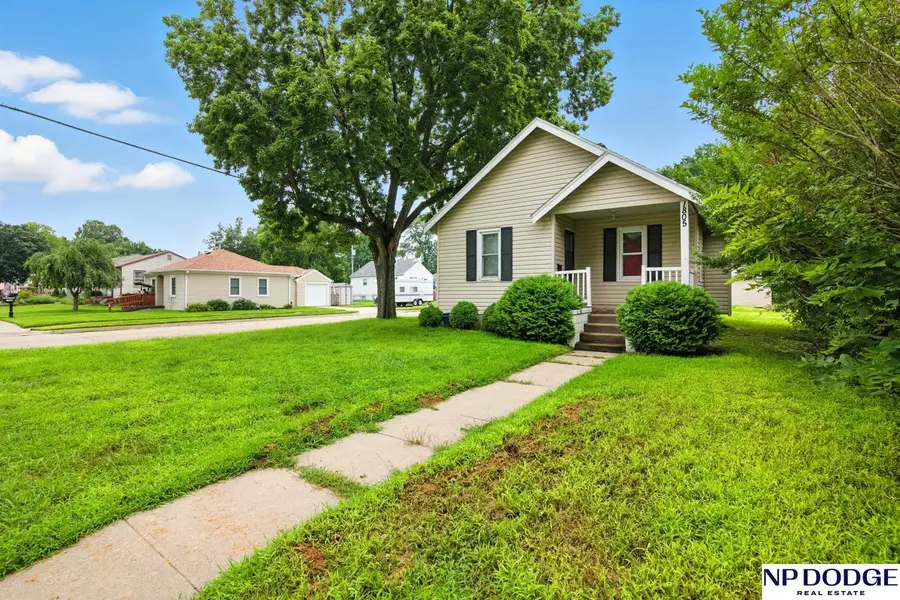 1805 N Logan Street, Fremont, NE 68025 - #3
