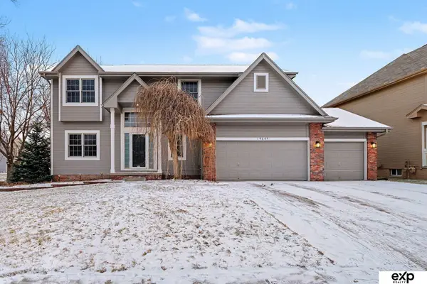 19605 Pierce Street, Omaha, NE 68130