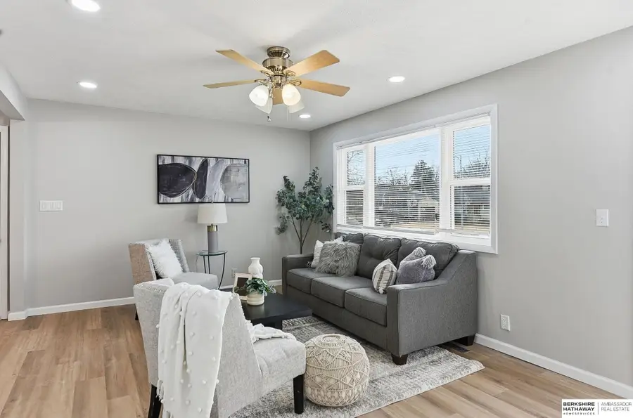 4622 Hascall Street, Omaha, NE 68106 - #3