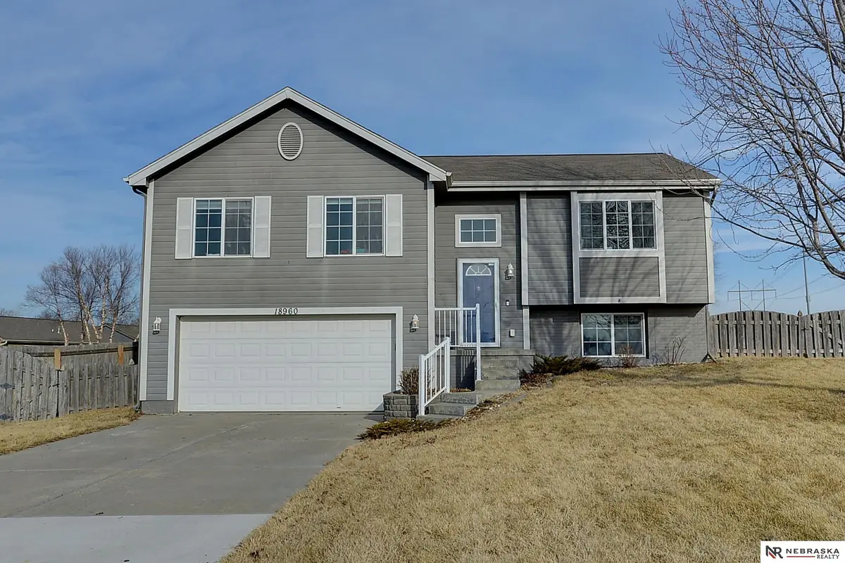 18960 Cinnamon Street, Omaha, NE 68135 - Image #1